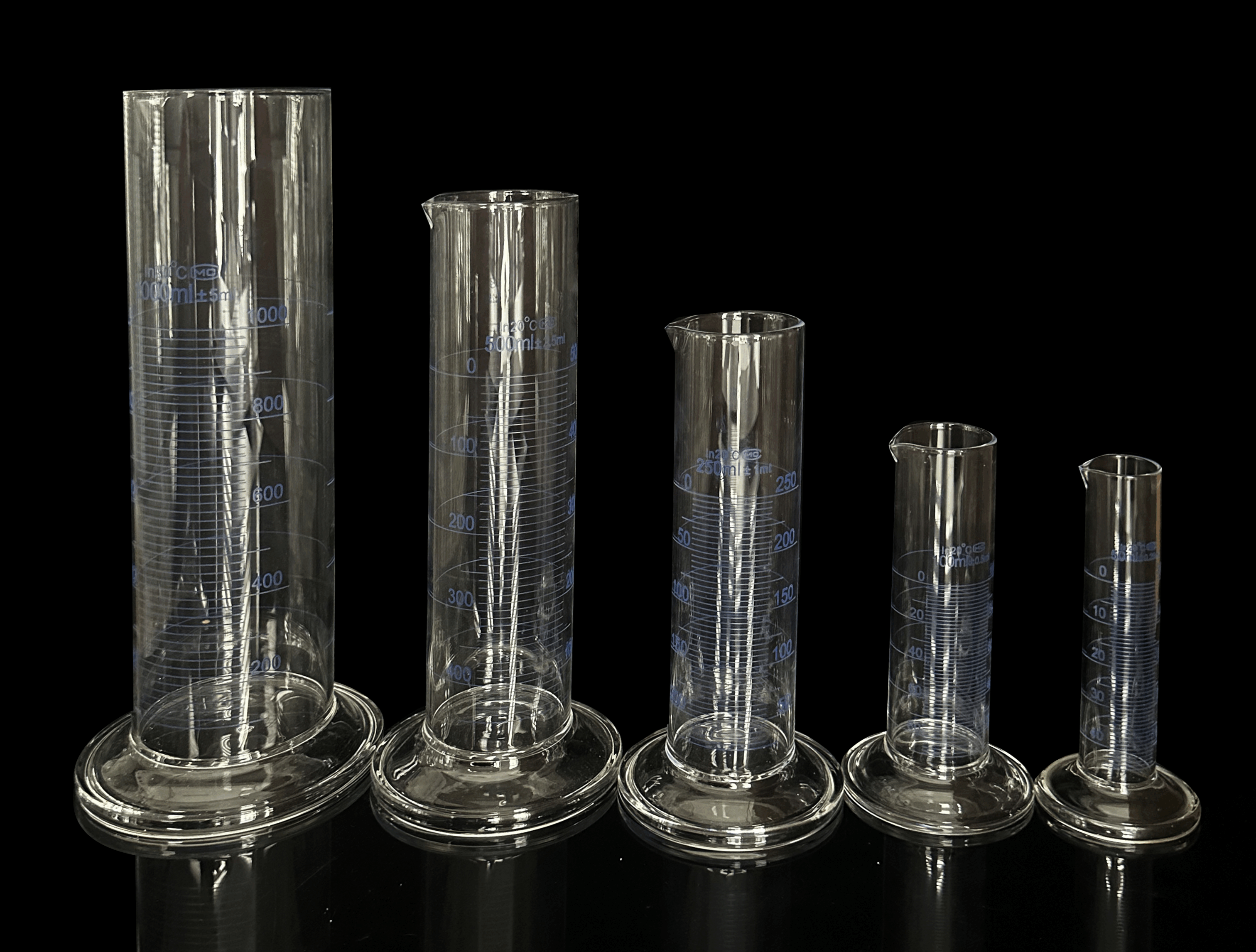A级玻璃量筒